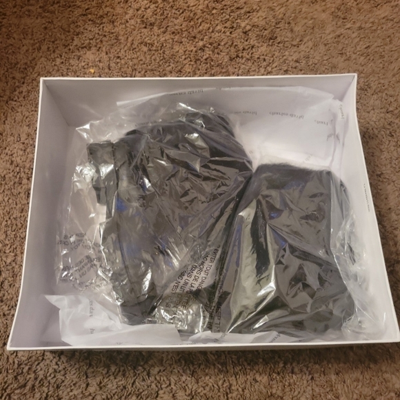 Charles David Womens Black Leather Render Rabbit Fur Trim Boots - Picture 4 of 10